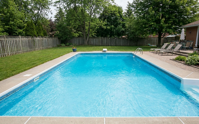 Best iGarden Pool Cleaner for Large Pools and Long Cleaning Cycles